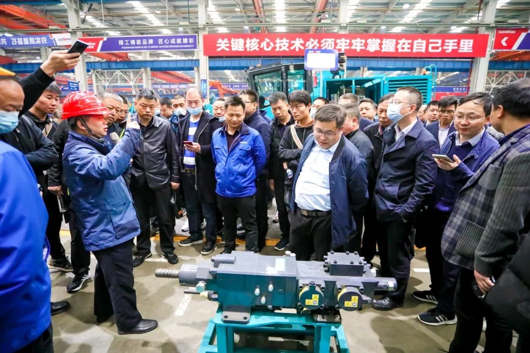 饕餮盛宴！星际官网注册智能•建华建材预制桩施工装备与技术交流会隆重召开