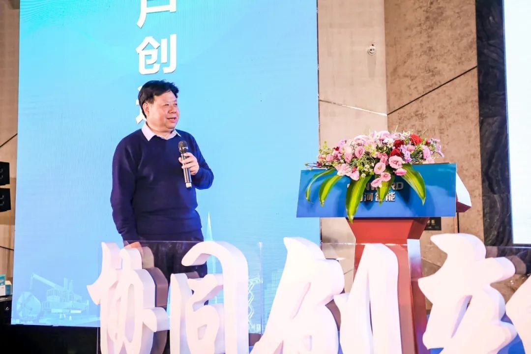 饕餮盛宴！星际官网注册智能•建华建材预制桩施工装备与技术交流会隆重召开