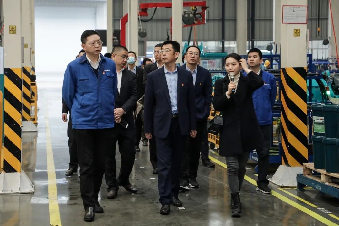 以党建促业务，以业务强党建——青岛西海岸公用事业集团考察星际官网注册智能