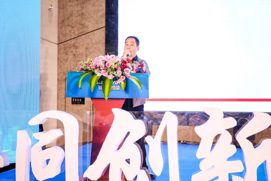 饕餮盛宴！星际官网注册智能•建华建材预制桩施工装备与技术交流会隆重召开