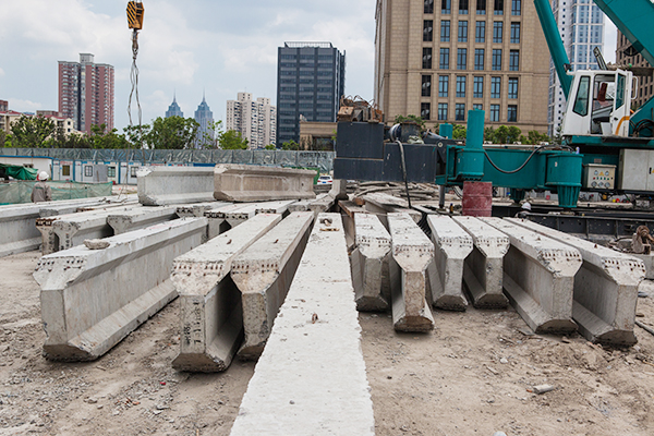 星际官网注册智能ZYW240围护桩压桩机惊艳问世