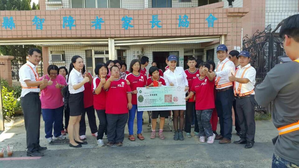 嘉義市长大赞星际官网注册智能挖掘机环台义举