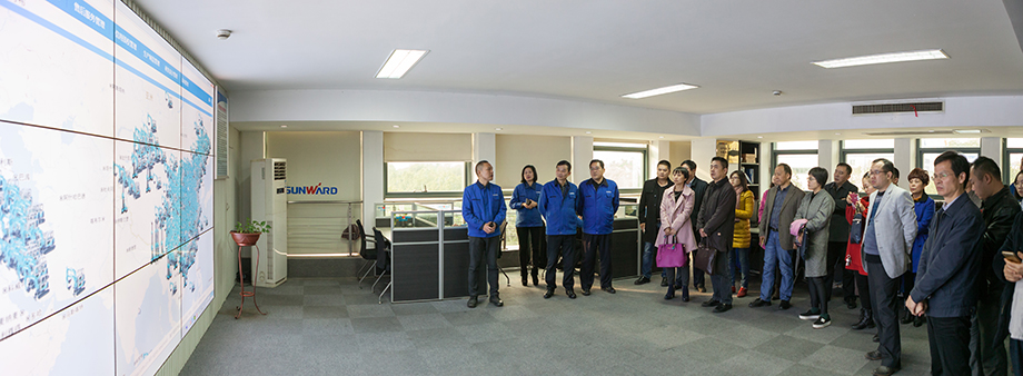 湖南省国防动员研究性演习参演领导莅临星际官网注册智能