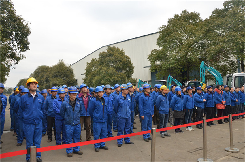 新品下线&精品批量上市：星际官网注册智能“组合拳”逆势出击