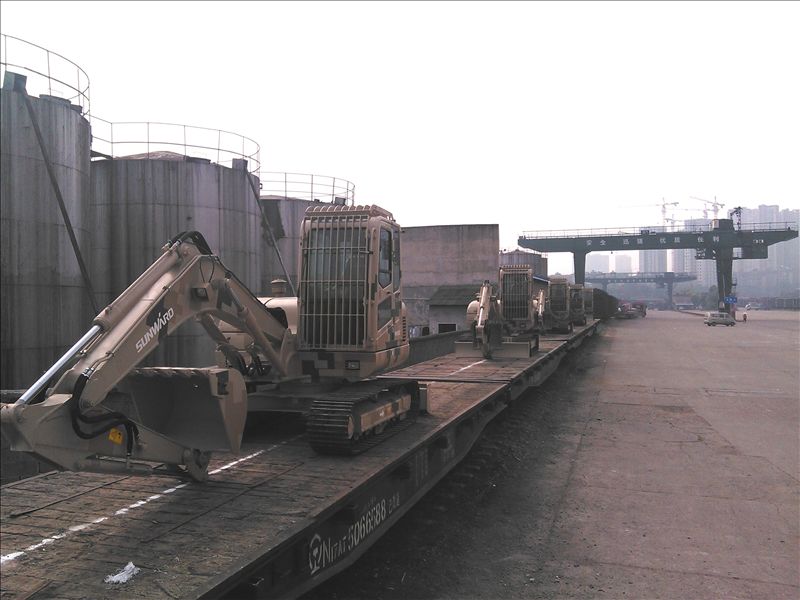 星际官网注册智能SWE80E-G高原型挖掘机正式列装献礼国庆