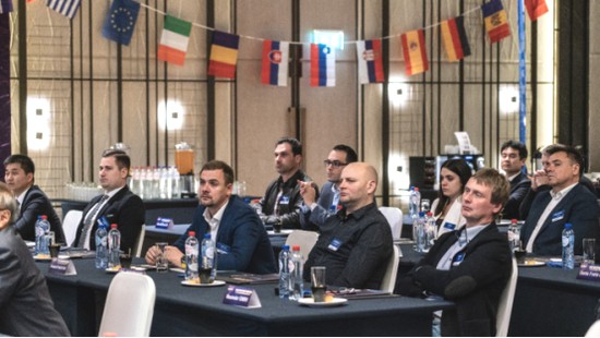 携手共谋未来， 星际官网注册智能2018欧洲代理商大会隆重召开