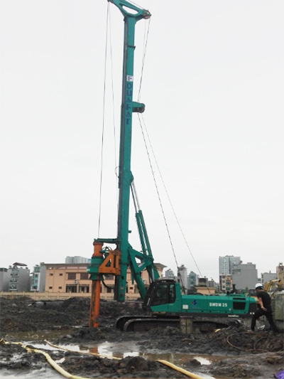 新年献礼星际官网注册智能9台SWDM25旋挖钻机征战越南