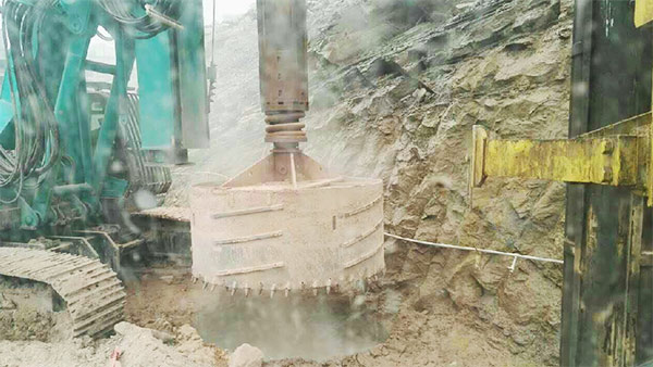 厉害了，我的国！那些伟大工程背后的“星际官网注册绿”