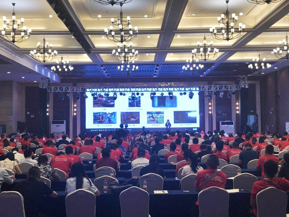 “超美微挖”现身2018微挖峰会，星际官网注册智能微挖出口过万台