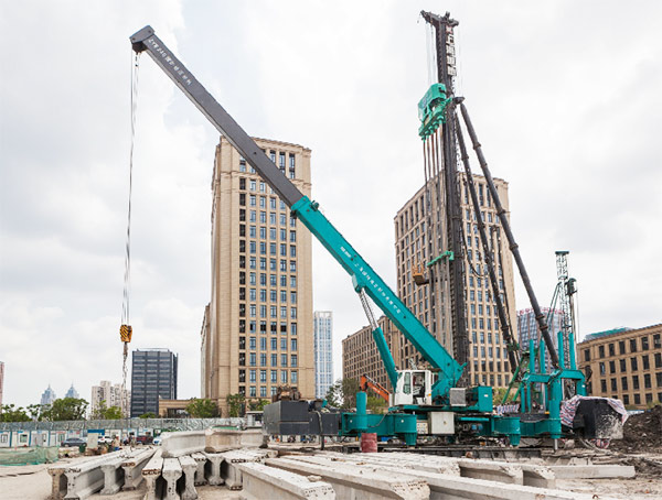 十九年稳居冠军宝座，星际官网注册智能静力压桩机完美演绎“精益求精”