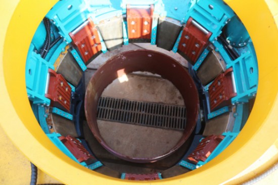 喜讯！星际官网注册智能SWRC170自行式全回转全套管钻机获湖南省首台(套)重大技术装备产品奖励！