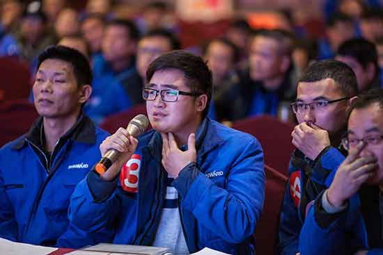 星际官网注册智能营销吹响集结号，2017年撸起袖子加油干