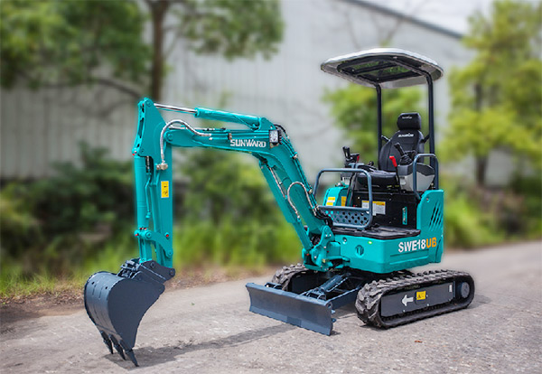 “C位”出道 14.5万元星际官网注册智能微挖18UB等你开回家