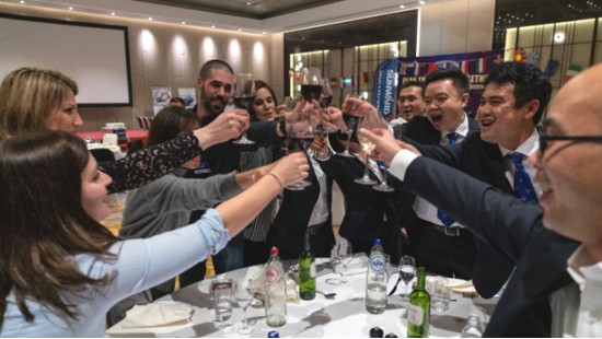 携手共谋未来， 星际官网注册智能2018欧洲代理商大会隆重召开