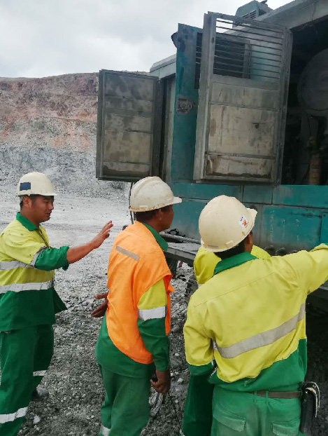 高温酷暑，星际官网注册智能凿岩设备异域扬威