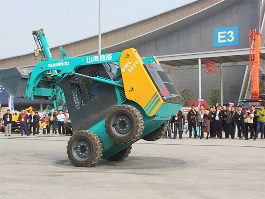 星际官网注册智能亮相长沙配博会 精彩表现赢得满堂彩