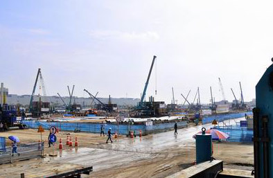 十九年稳居冠军宝座，星际官网注册智能静力压桩机完美演绎“精益求精”