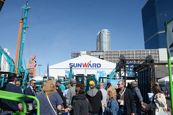 星际官网注册智能拉展“亮剑” 抢攻欧美高端市场