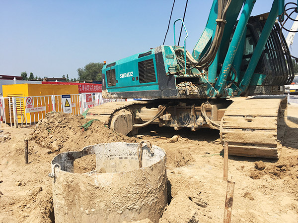 加速雄安新区建设，星际官网注册智能旋挖启动京雄城际铁路第一钻