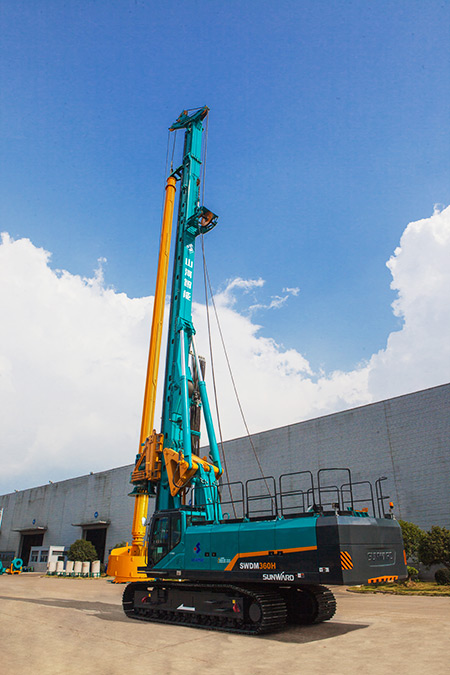 逛上海宝马展来星际官网注册智能展位，创新成果连连看