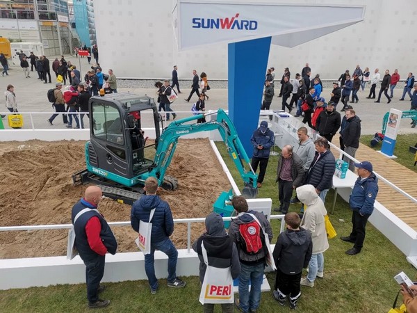 向世界展示中国“智造”魅力，星际官网注册智能携创新阵容闪耀德国宝马展