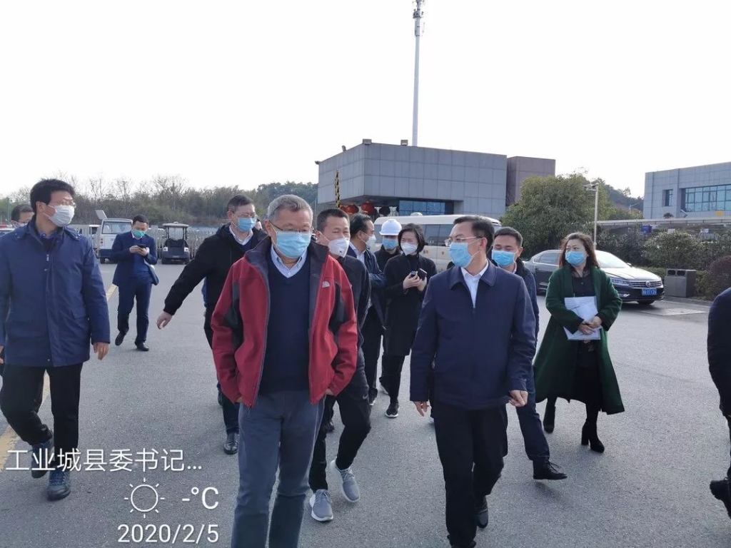 防控生产两不误 星际官网注册智能复工保供