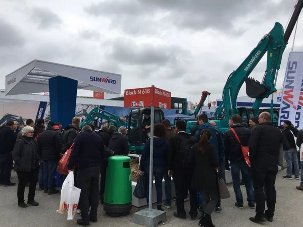 向世界展示中国“智造”魅力，星际官网注册智能携创新阵容闪耀德国宝马展