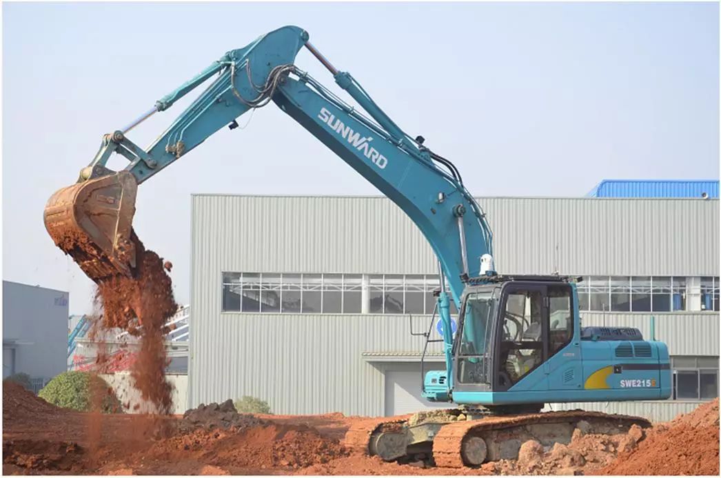 星际官网注册智能智能挖掘机捷报频传