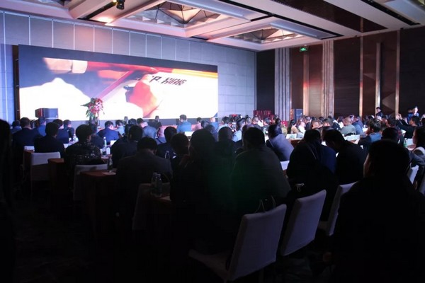 一站签单3亿元！星际官网注册智能全国客户交流会贵州站大捷