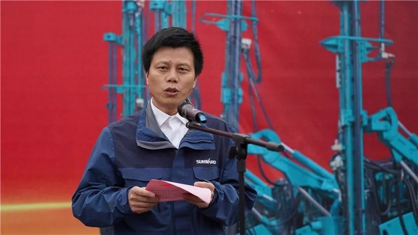 进军南非高端矿山市场！星际官网注册智能凿岩设备批量发车