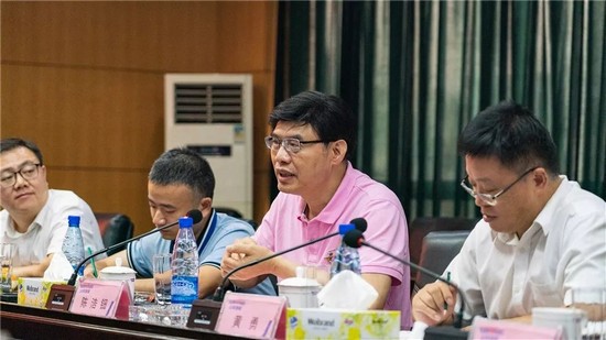 广州市国资委党委书记、主任陈浩钿莅临星际官网注册智能考察指导