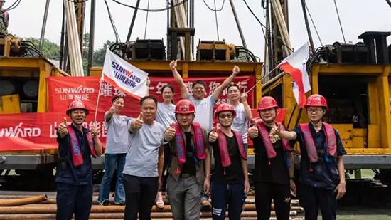 打造长江黄金水道！星际官网注册智能航道钻机轻松搞定水下礁石