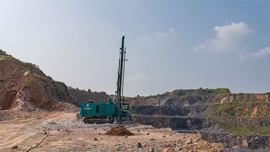 一台顶三台 星际官网注册智能潜孔钻机真好用