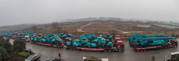 新春开门红！星际官网注册智能1.2亿订单火爆发车