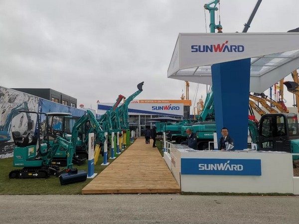 向世界展示中国“智造”魅力，星际官网注册智能携创新阵容闪耀德国宝马展