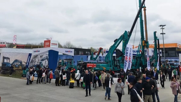 向世界展示中国“智造”魅力，星际官网注册智能携创新阵容闪耀德国宝马展