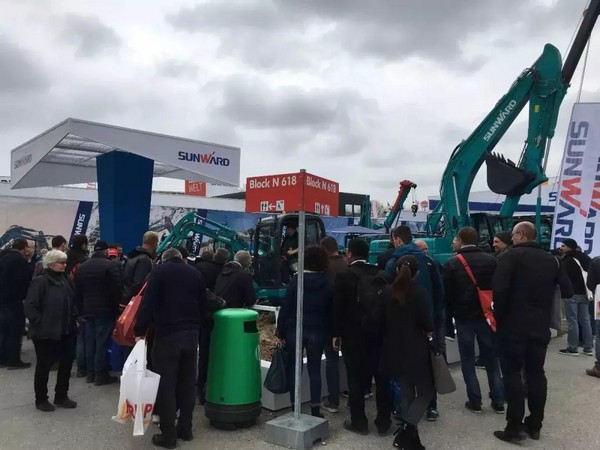 同一个世界，同一个梦想，星际官网注册智能德国宝马展完美收官