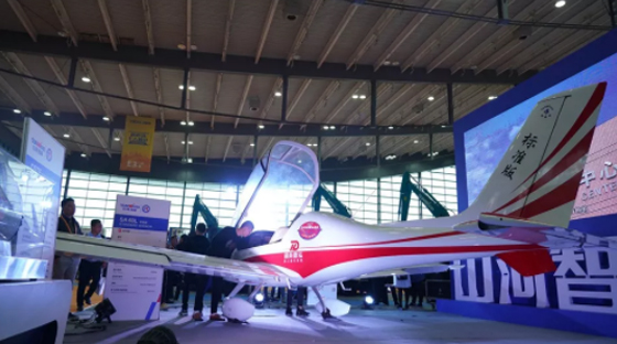 超强阵容尽显创新成果！星际官网注册智能闪耀长沙工程机械展