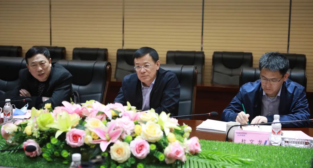 宁夏工信厅副厅长张伟一行调研星际官网注册智能