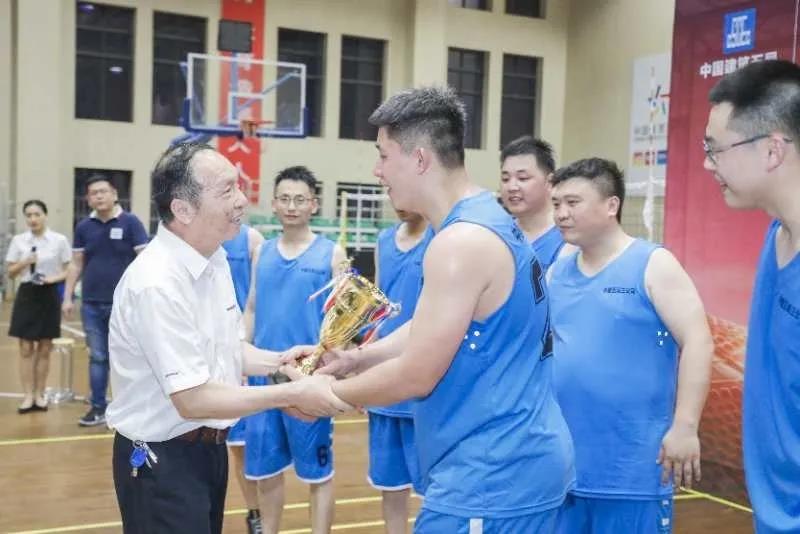 “520” 星际官网注册智能以球会友中建五局三公司