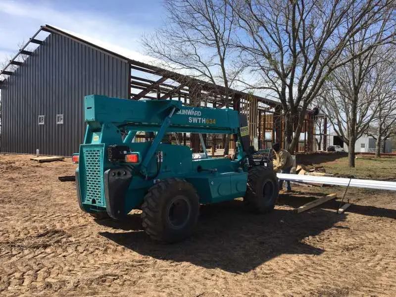 星际官网注册智能新品叉装车批量下线发往美国