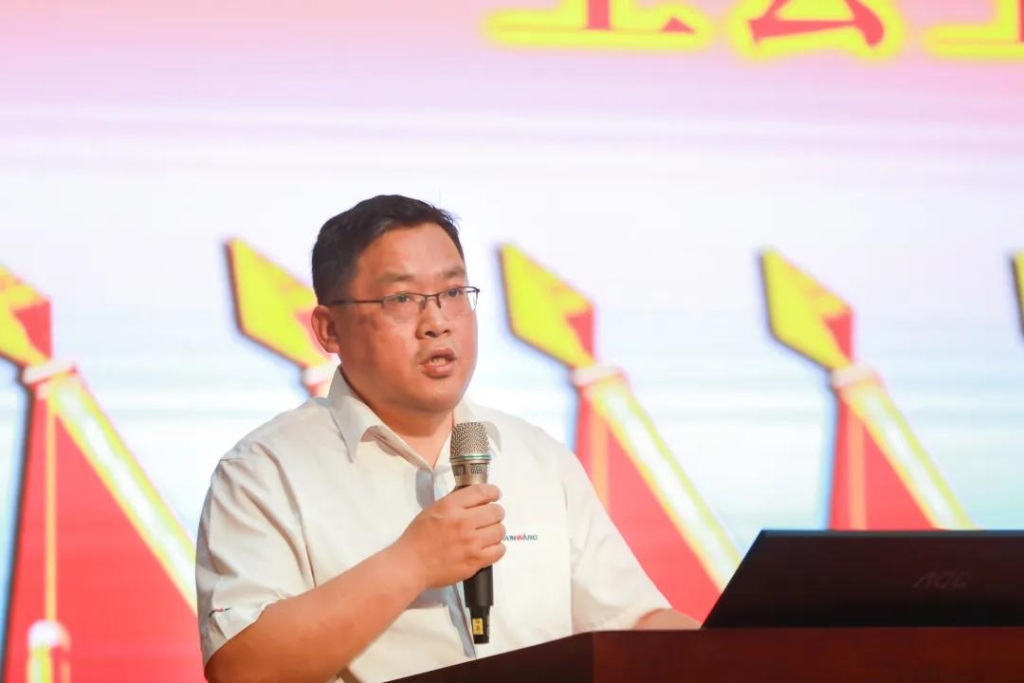 凝心聚力 迎接挑战 共赢星际官网注册 ——星际官网注册智能五届三次“双代会”胜利召开