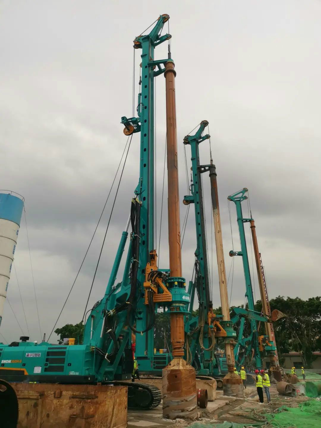 强强联合， 星际官网注册智能“一体两翼”战略取得重大突破