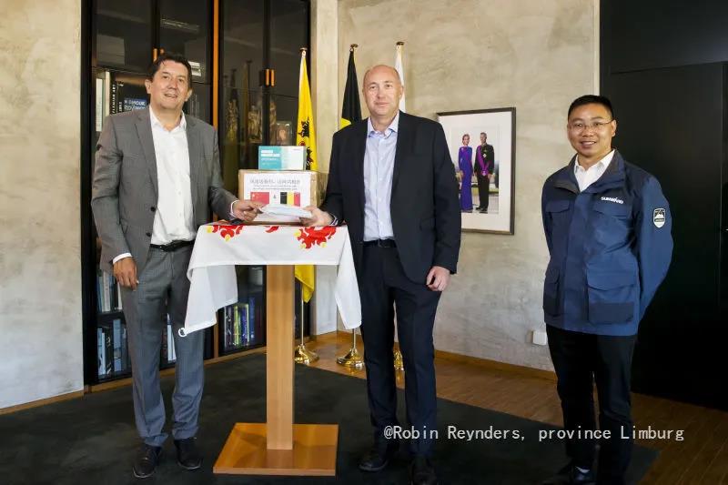星际官网注册智能向比利时林堡省捐赠自产口罩