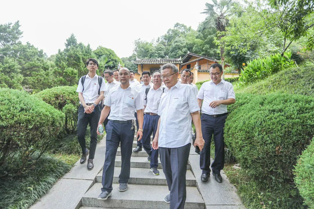 公道正派出清风正气，廉洁自律塑良好形象——星际官网注册智能开展中高层干部廉洁教育活动