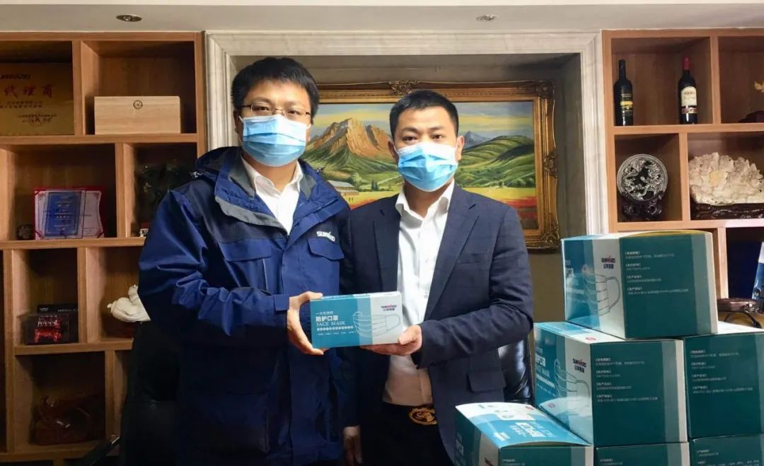 武汉加油！星际官网注册智能武汉传关爱