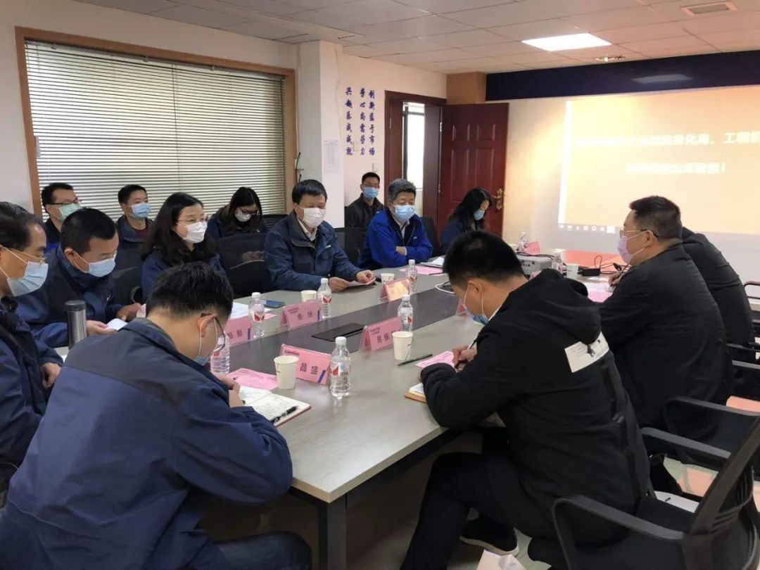 市工信局调研星际官网注册智能国家先进集群竞赛项目