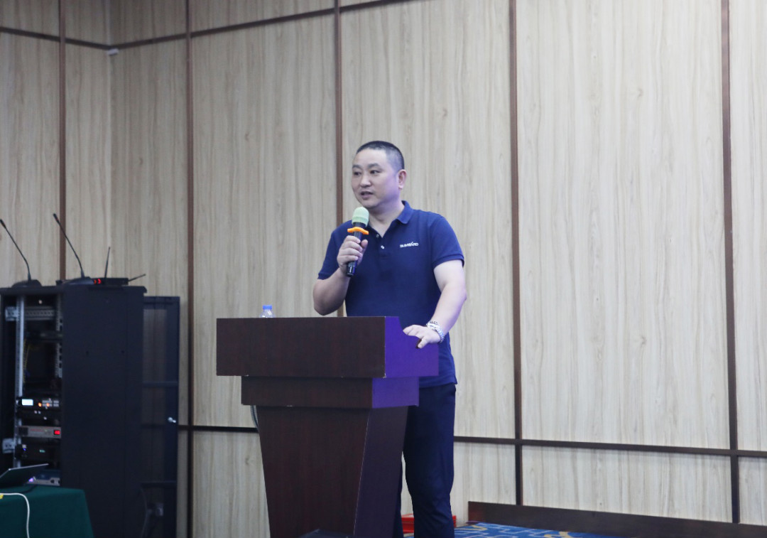 以强执行力聚焦基础能力建设 向挖掘机万台俱乐部迈进——星际官网注册智能2020年挖掘机经销商半年度会议圆满召