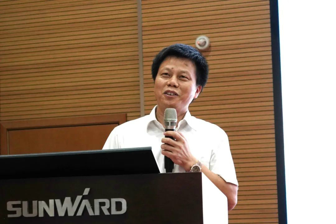 关爱科技工作者健康——健康科普进企业走进星际官网注册智能