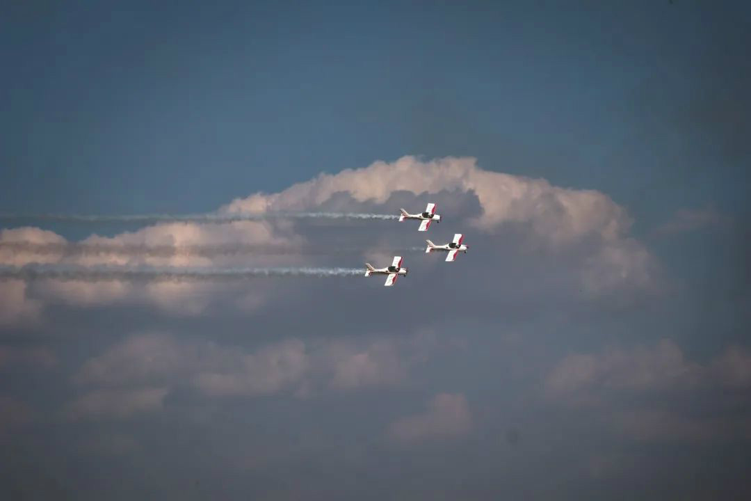 解码星际官网注册智能上半年成绩单背后的密码